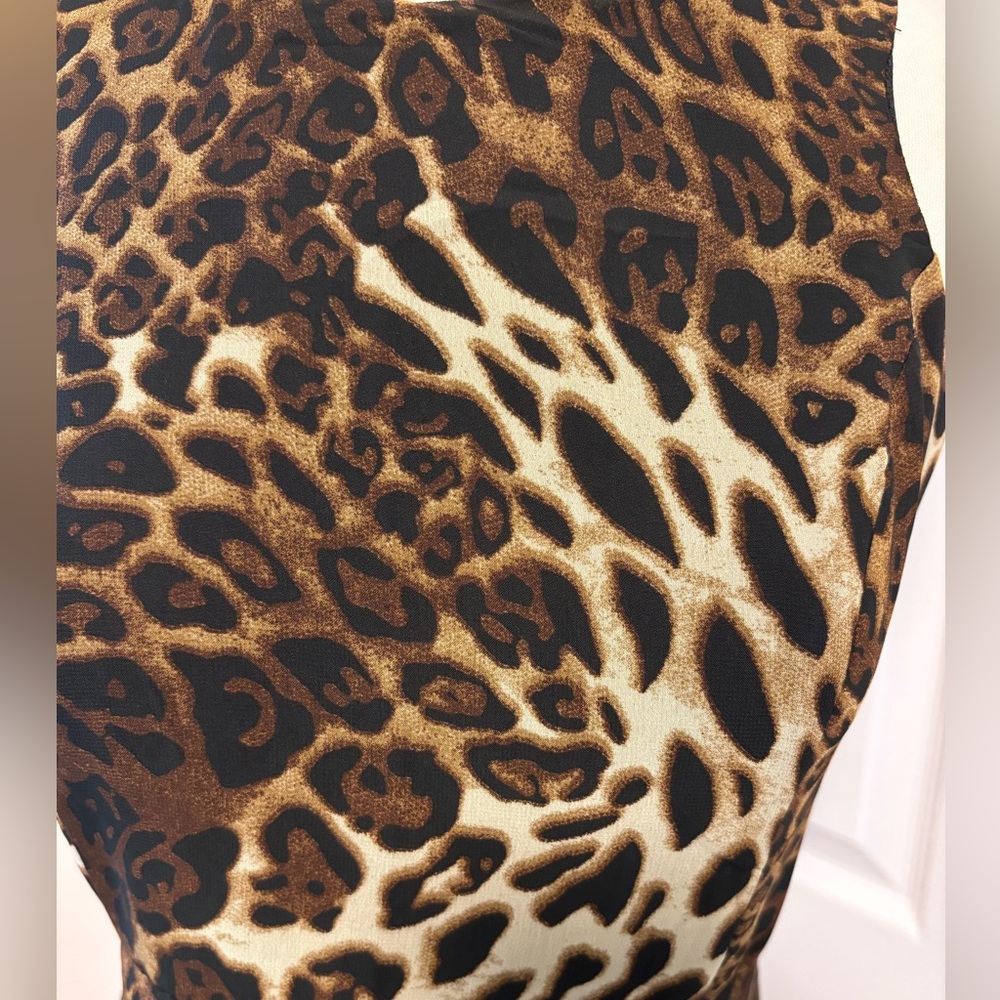 Gorgeous leopard dress - Picture 3 of 3